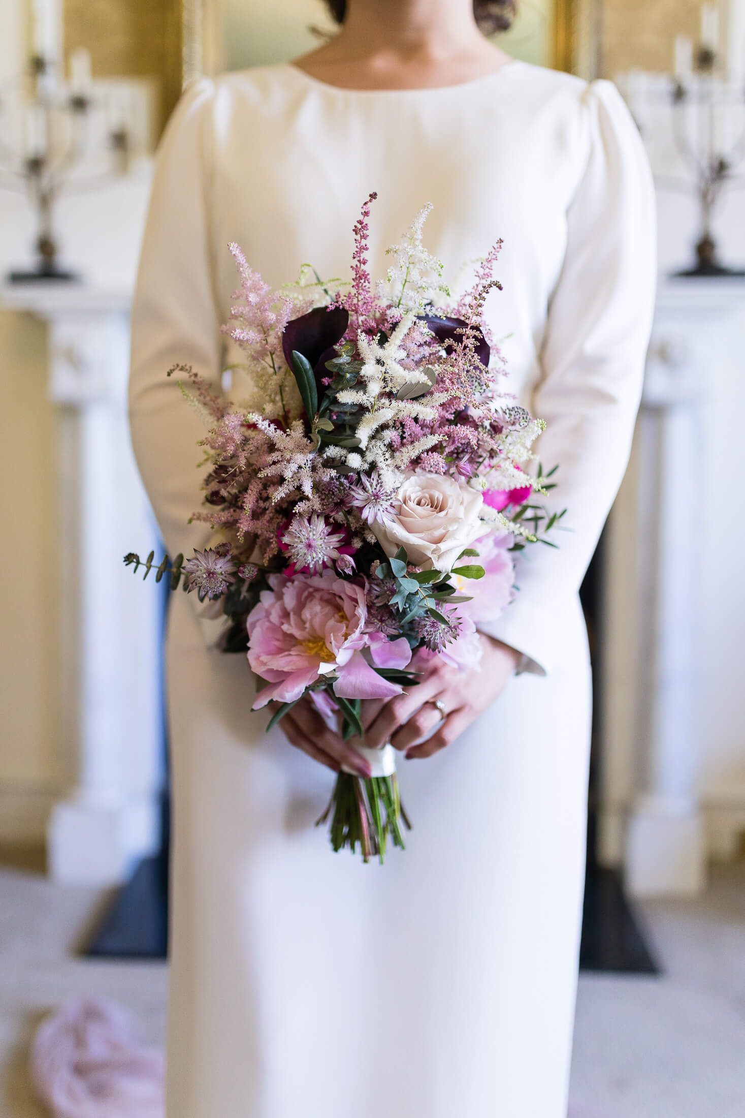 Spring Wedding Flowers at Waterford Castle Rocio & James