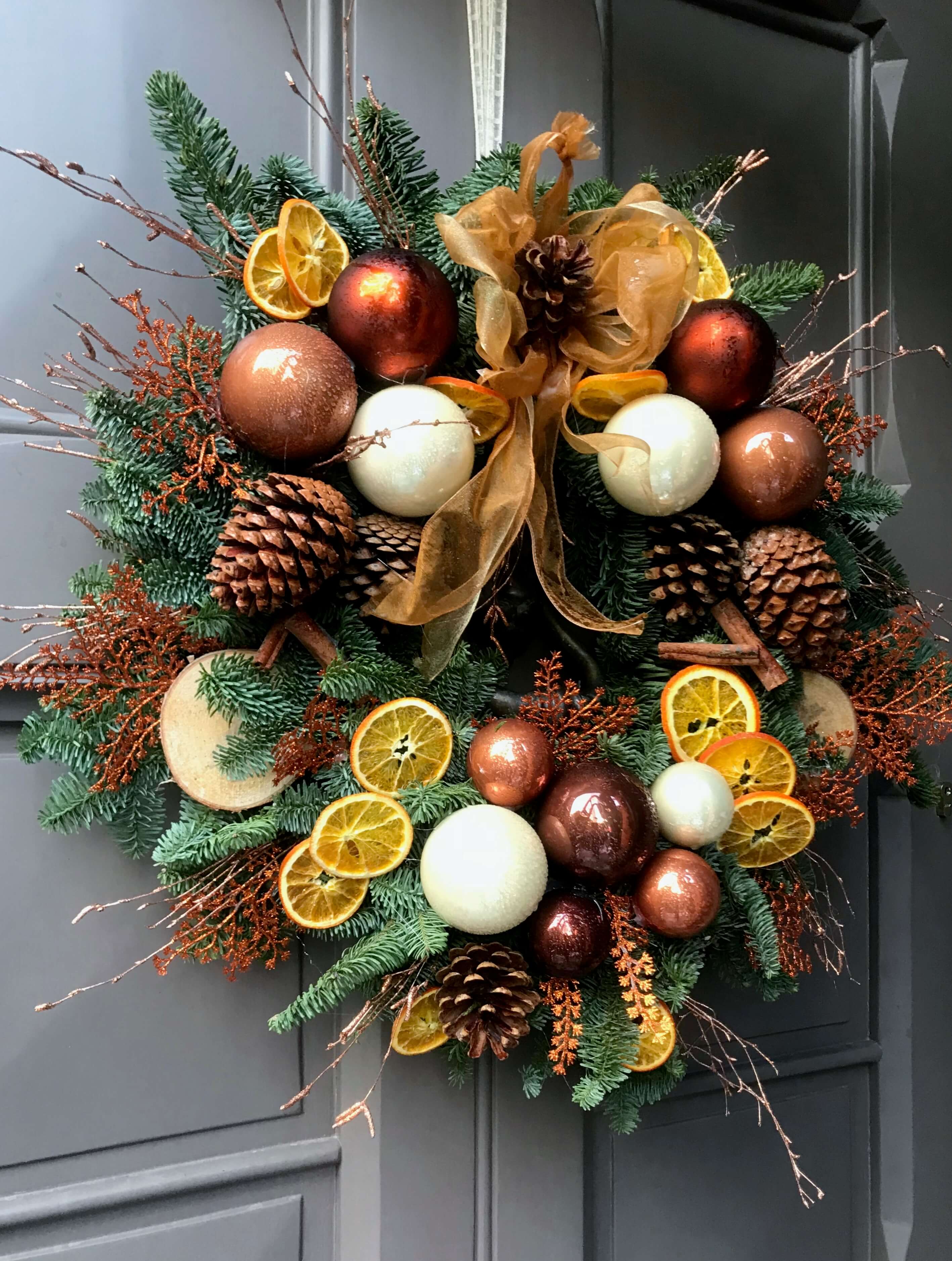 Christmas by Lamber de Bie Flowers